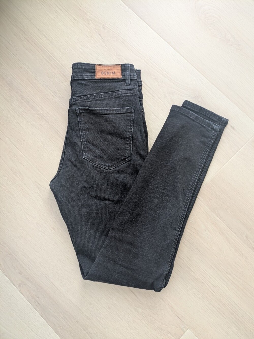 Sezane Black Parfait Slim Jeans